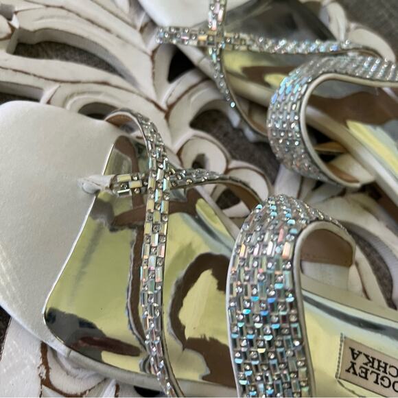 Badgley Mischka Sandals Shoes Women’s 7 NEW - Picture 9 of 11